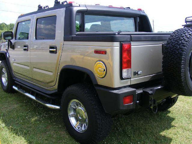 Hummer H2 SUT 2005 photo 3