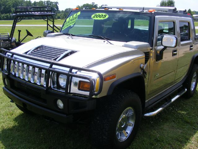 Hummer H2 SUT 2005 photo 4