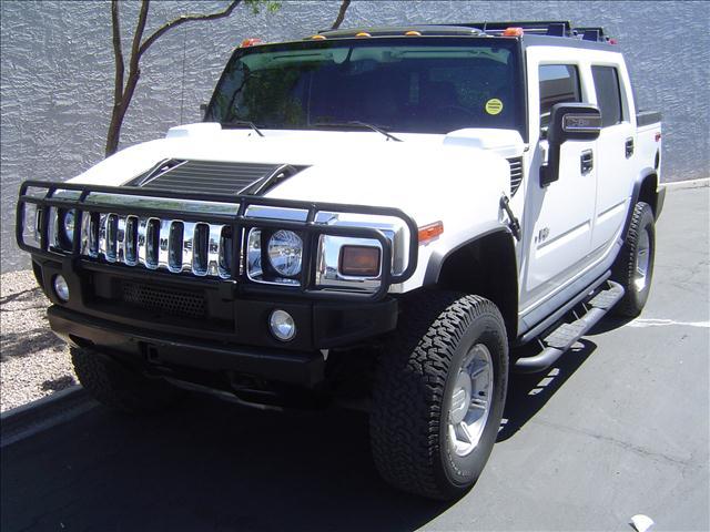 Hummer H2 SUT Coupe Pickup