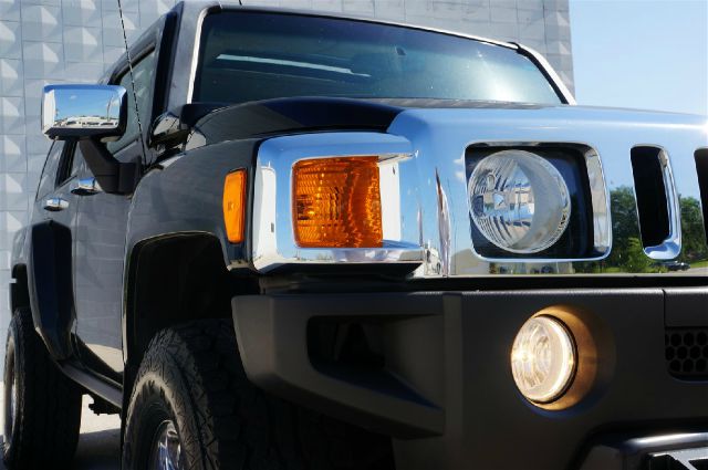 Hummer H3 2006 photo 14