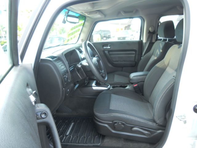 Hummer H3 2006 photo 14