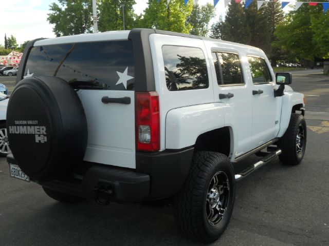 Hummer H3 2006 photo 8