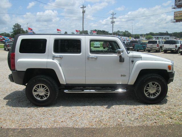 Hummer H3 2006 photo 15