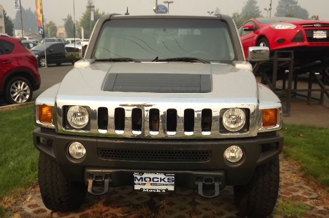 Hummer H3 2006 photo 2