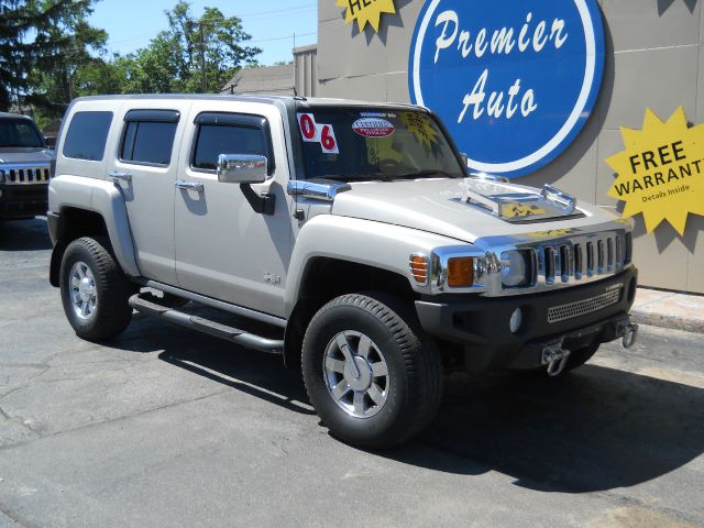 Hummer H3 Scion XB SUV