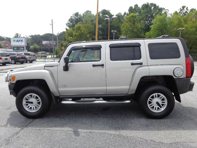 Hummer H3 Scion XB SUV