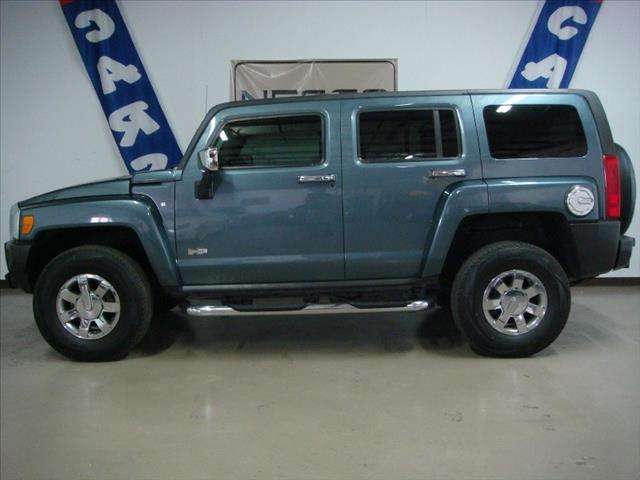 Hummer H3 2006 photo 1