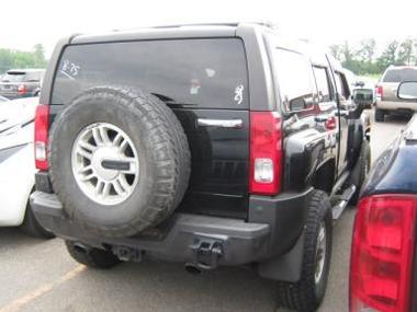 Hummer H3 2006 photo 1