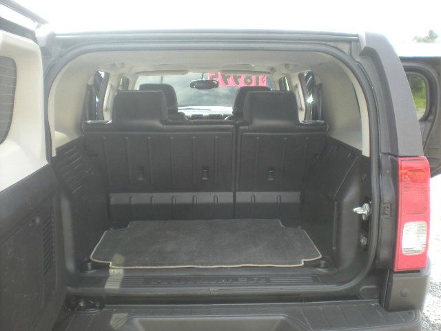 Hummer H3 2006 photo 17