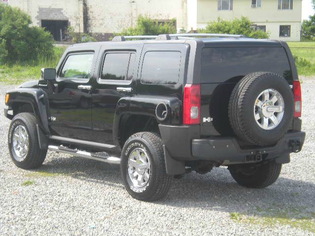 Hummer H3 2006 photo 19