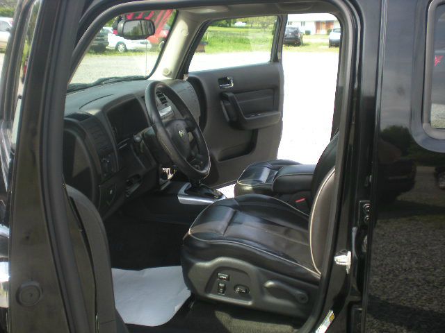 Hummer H3 2006 photo 43