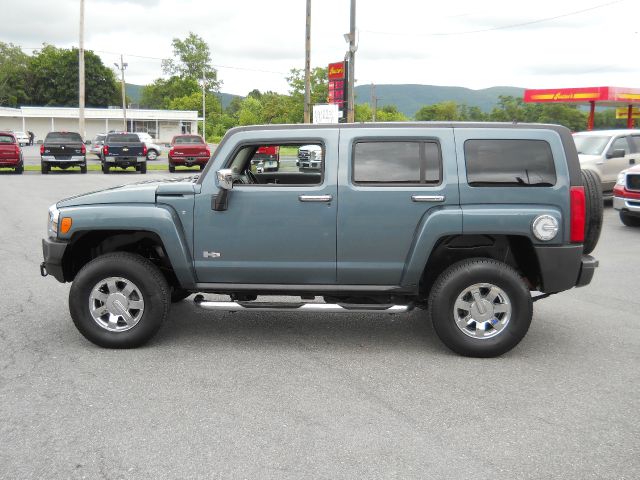 Hummer H3 2006 photo 3