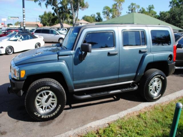 Hummer H3 2006 photo 1