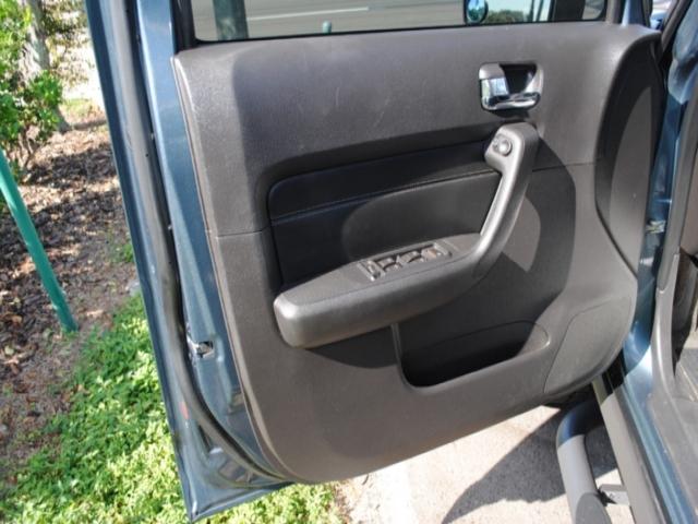 Hummer H3 2006 photo 5