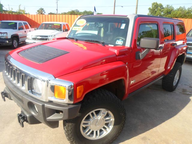 Hummer H3 2006 photo 2