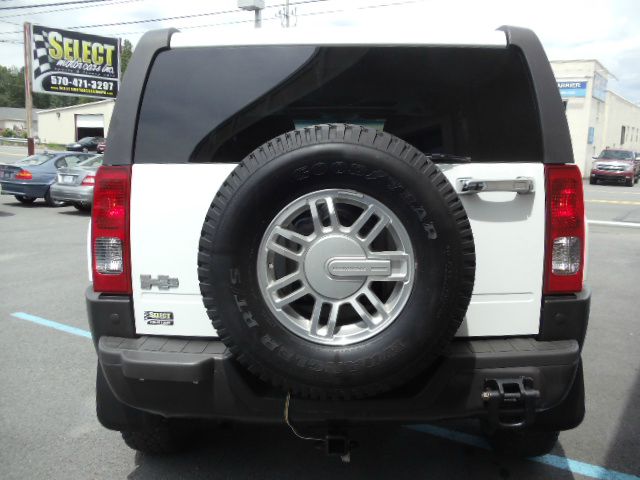 Hummer H3 2006 photo 0