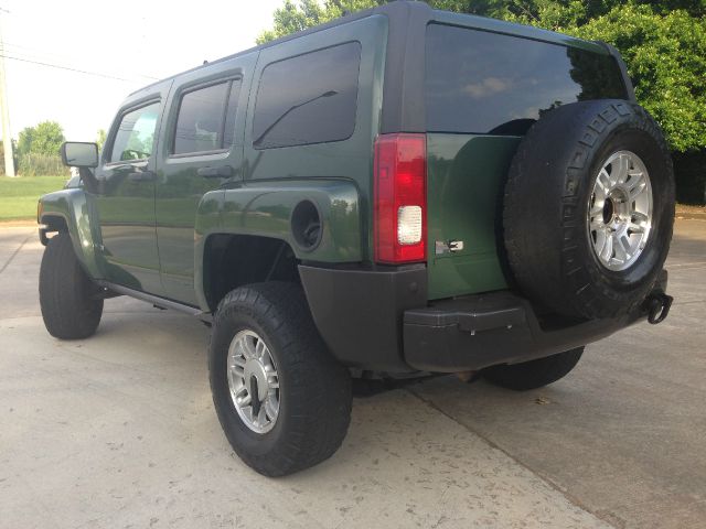 Hummer H3 Scion XB SUV