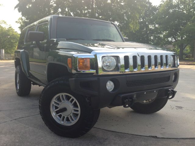 Hummer H3 2006 photo 1