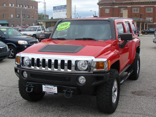 Hummer H3 2006 photo 2