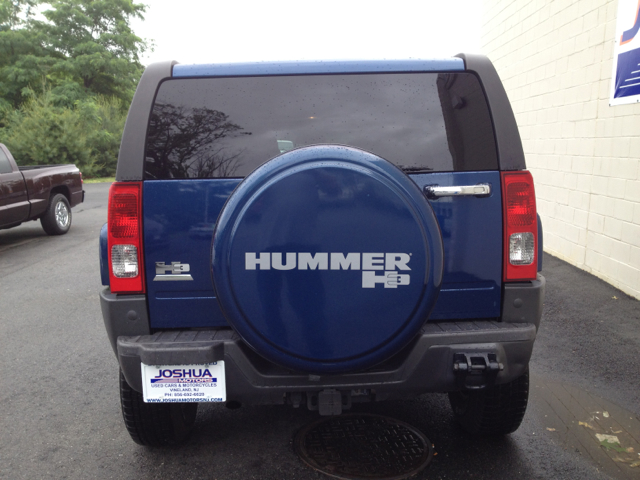 Hummer H3 2006 photo 2