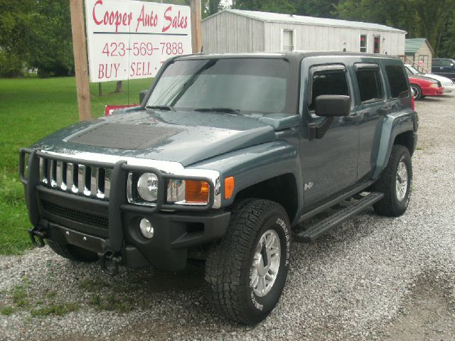 Hummer H3 2006 photo 1