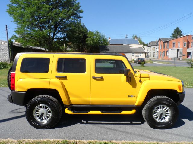 Hummer H3 Scion XB SUV