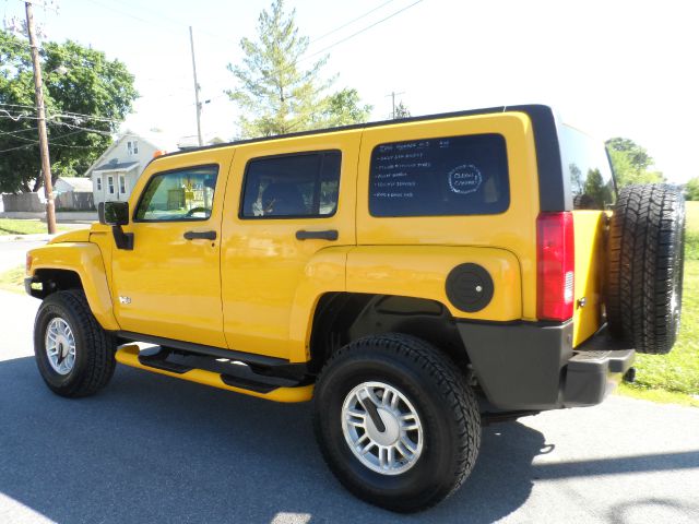 Hummer H3 2006 photo 18