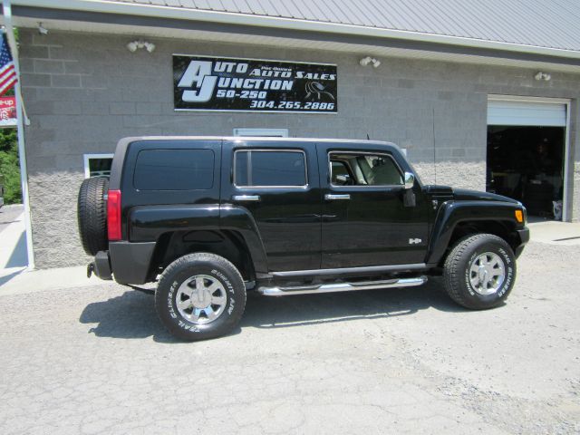 Hummer H3 2006 photo 22