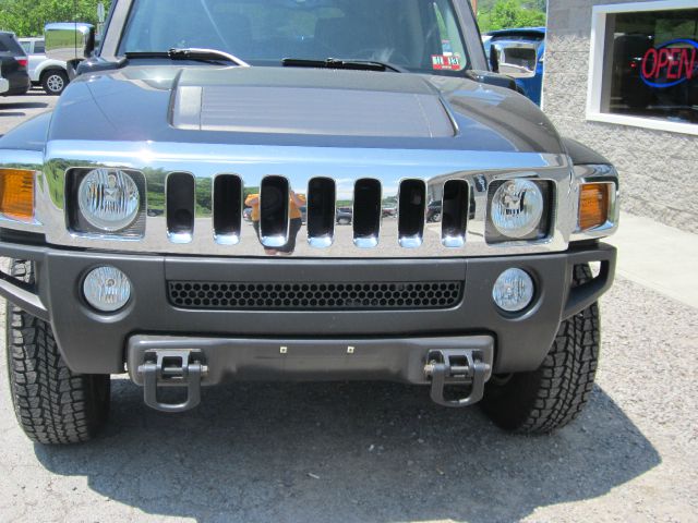 Hummer H3 2006 photo 24