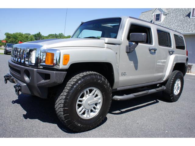 Hummer H3 2006 photo 3