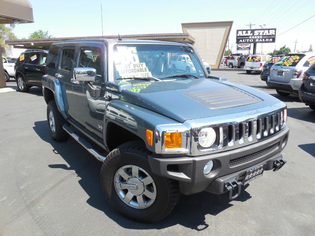 Hummer H3 2006 photo 2