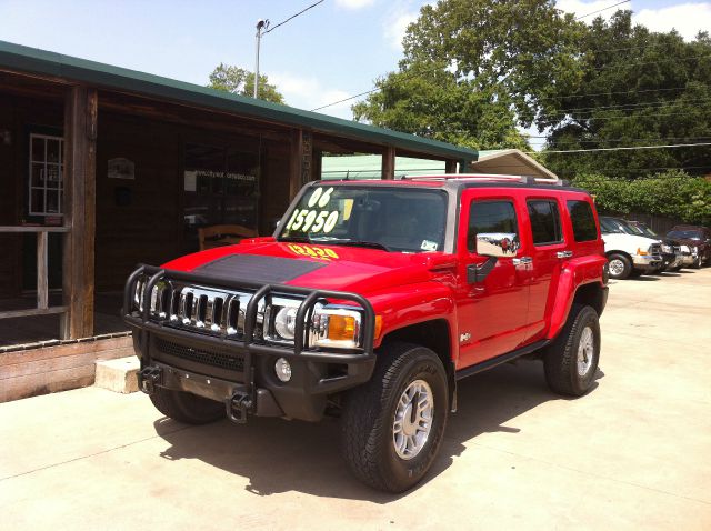 Hummer H3 2006 photo 1