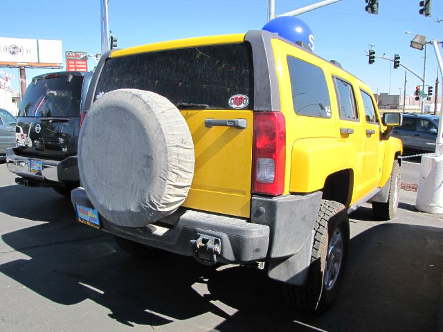 Hummer H3 2006 photo 3