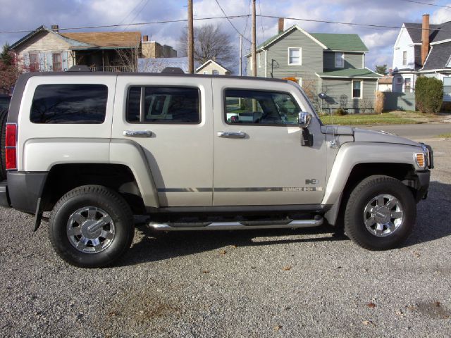 Hummer H3 2006 photo 1