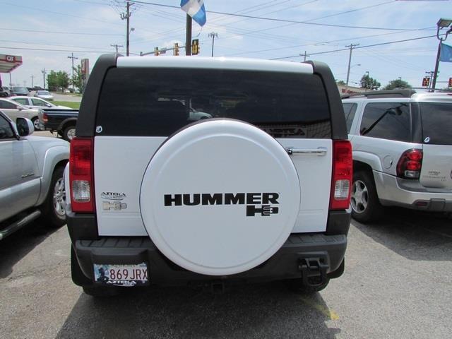 Hummer H3 2006 photo 3