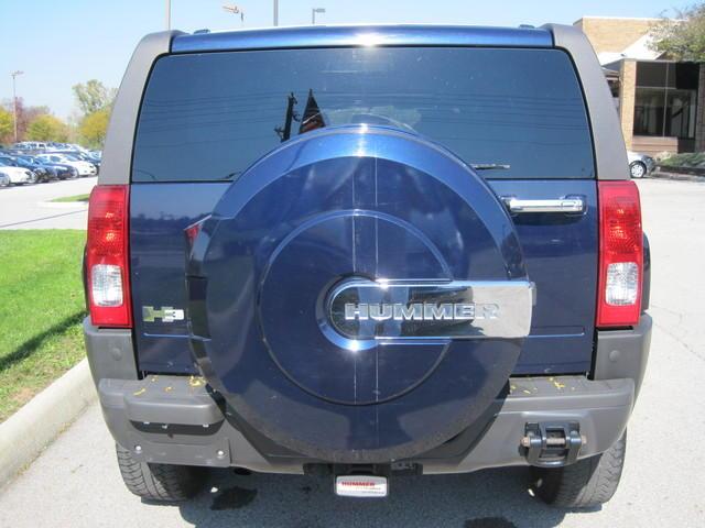 Hummer H3 2007 photo 3