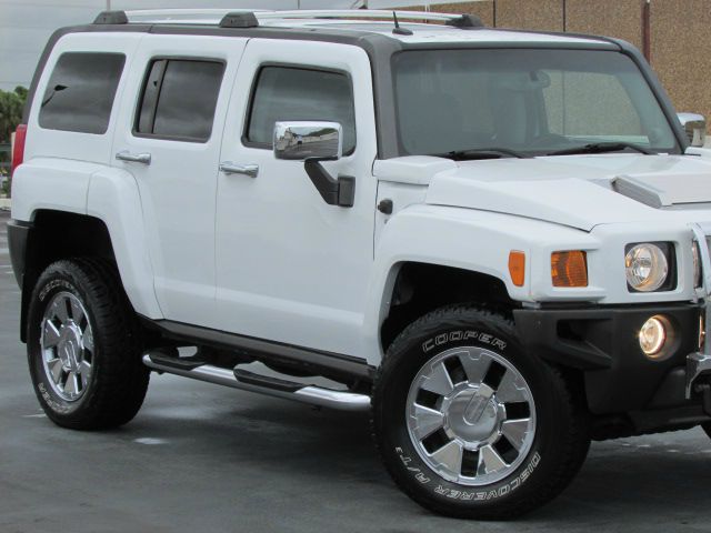 Hummer H3 2007 photo 2