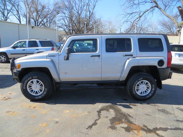 Hummer H3 2007 photo 4