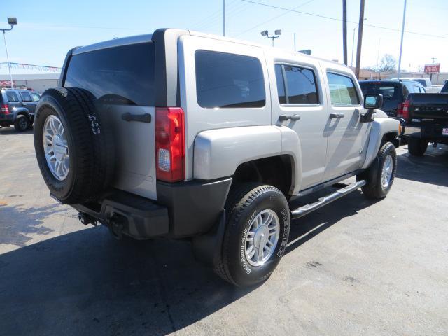 Hummer H3 2007 photo 5