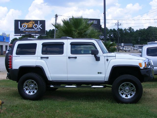 Hummer H3 2007 photo 2