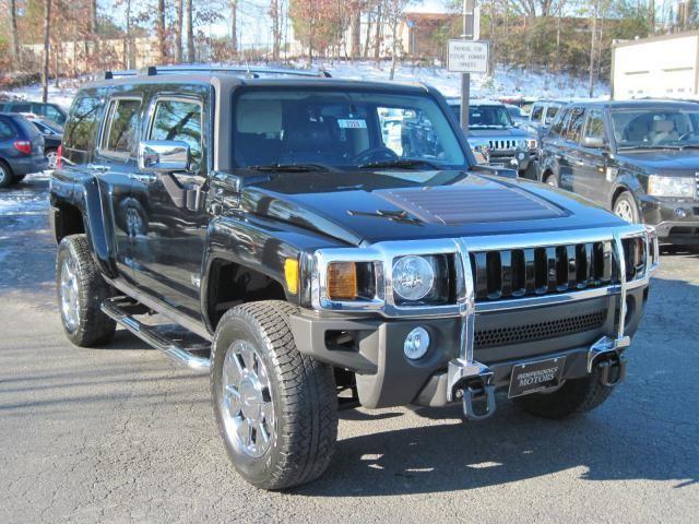 Hummer H3 2WD Reg Cab 140.5 SLT Sport Utility