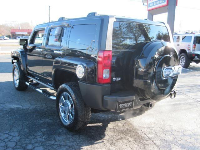 Hummer H3 2007 photo 2