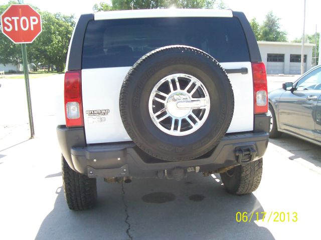 Hummer H3 2007 photo 4