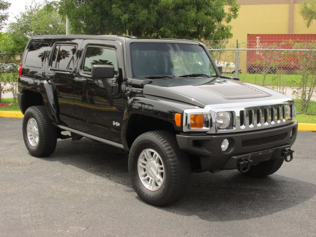 Hummer H3 2007 photo 2