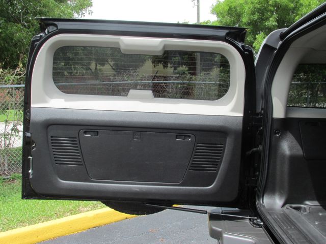 Hummer H3 2007 photo 25