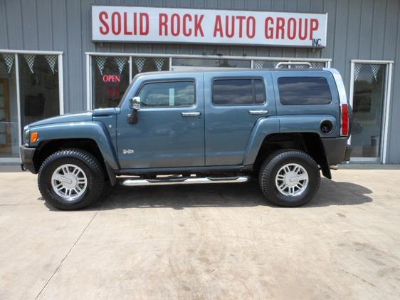 Hummer H3 Base SUV