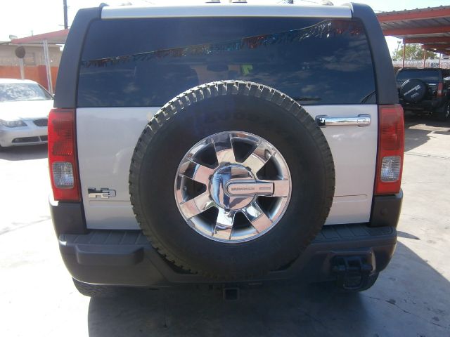 Hummer H3 2007 photo 4