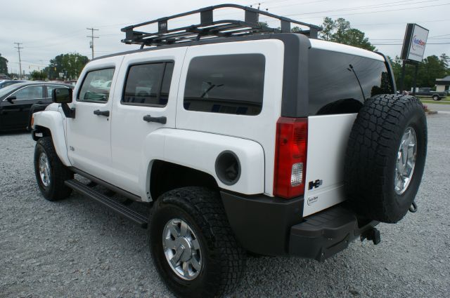 Hummer H3 2007 photo 1