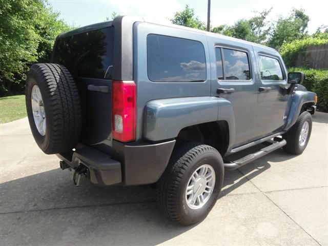 Hummer H3 2007 photo 1