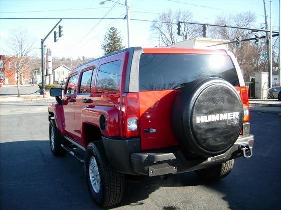 Hummer H3 2007 photo 26